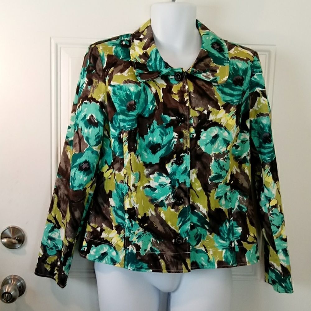 R.Q.T lightweight button front jacket